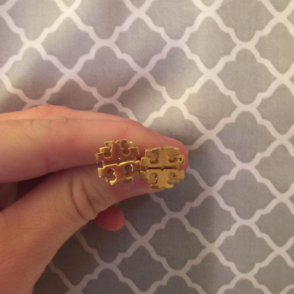 Tory Burch LOGO earrings💗